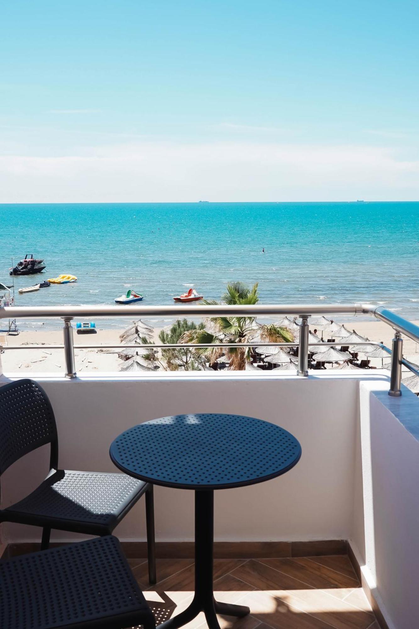 Marina Rooms Дуррес Экстерьер фото