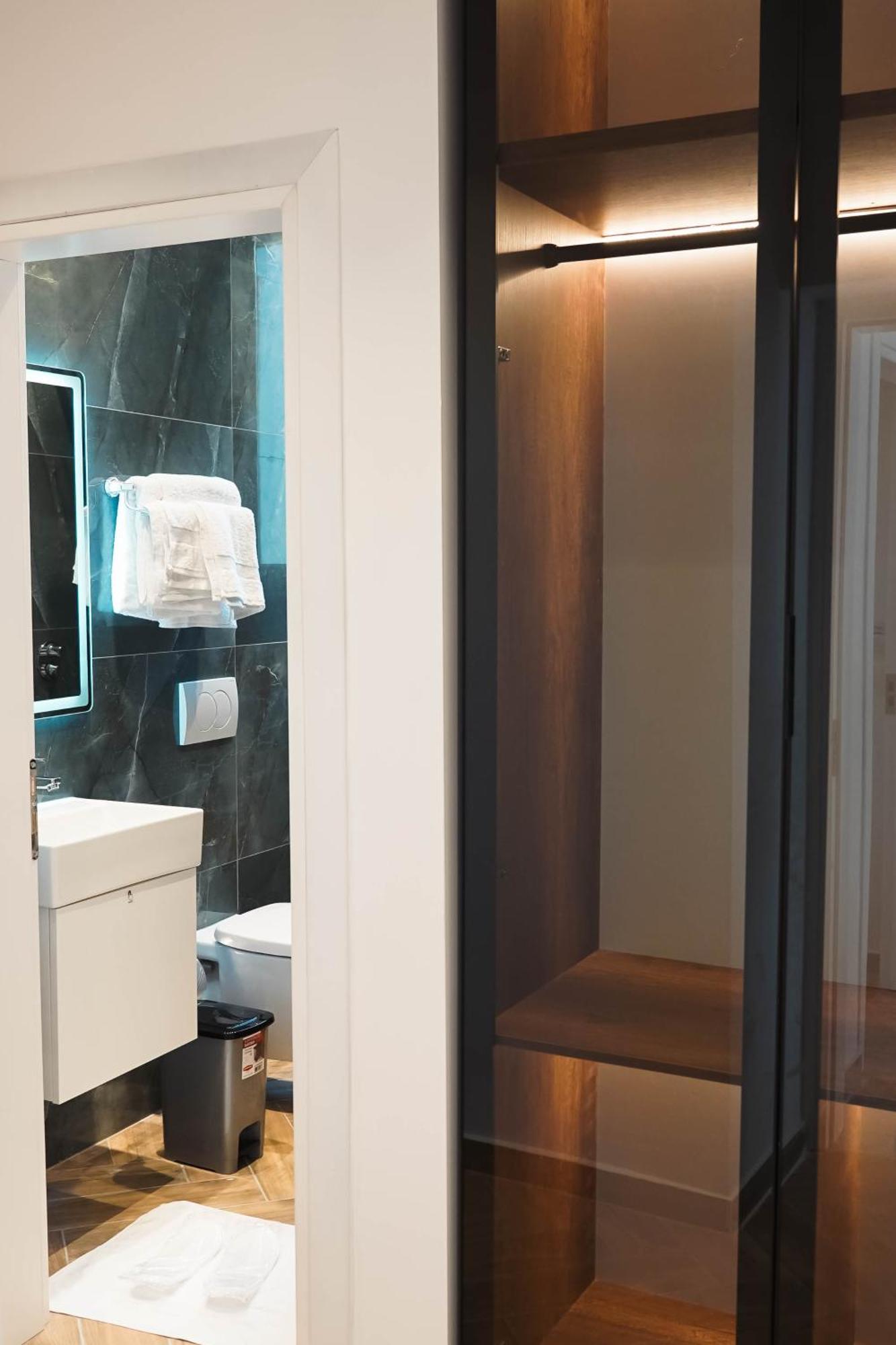 Marina Rooms Дуррес Экстерьер фото