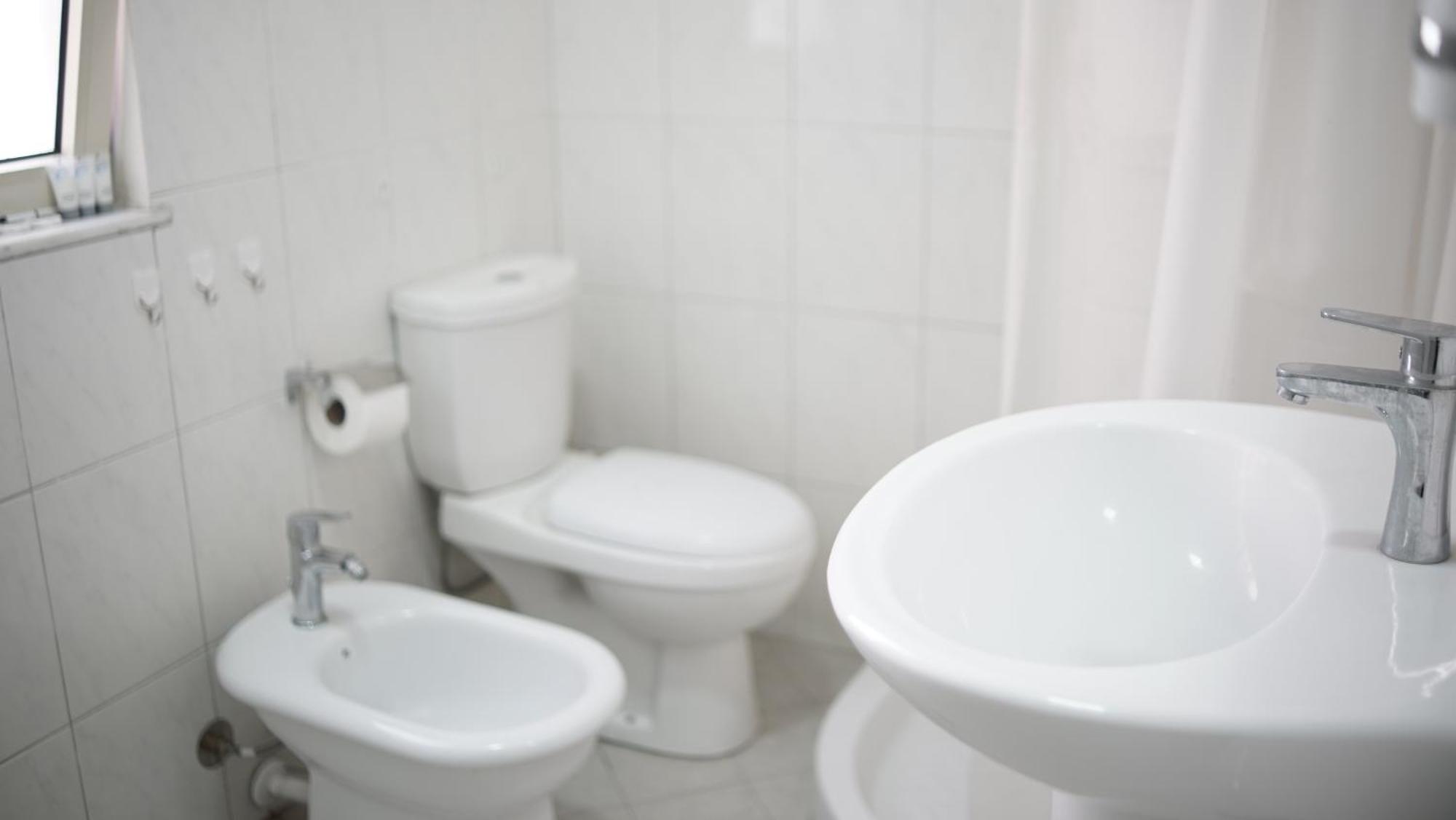 Marina Rooms Дуррес Экстерьер фото