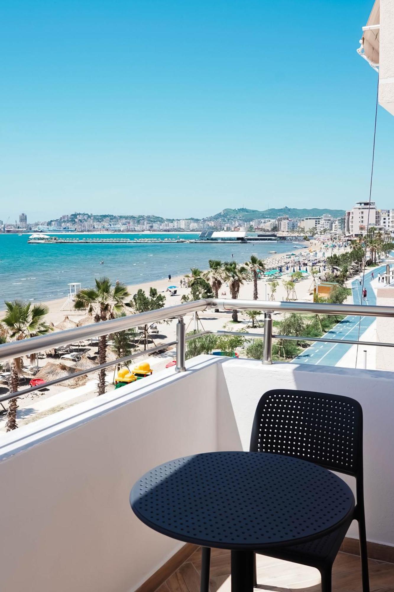 Marina Rooms Дуррес Экстерьер фото